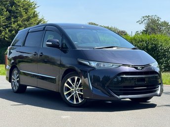 2017 TOYOTA ESTIMA