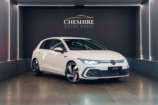 View our VOLKSWAGEN GOLF