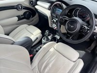 USED 2019 19 MINI CONVERTIBLE 1.5 COOPER EXCLUSIVE STEPTRONIC AUTO 135 BHP + SAT NAV + HEATED LEATHER 