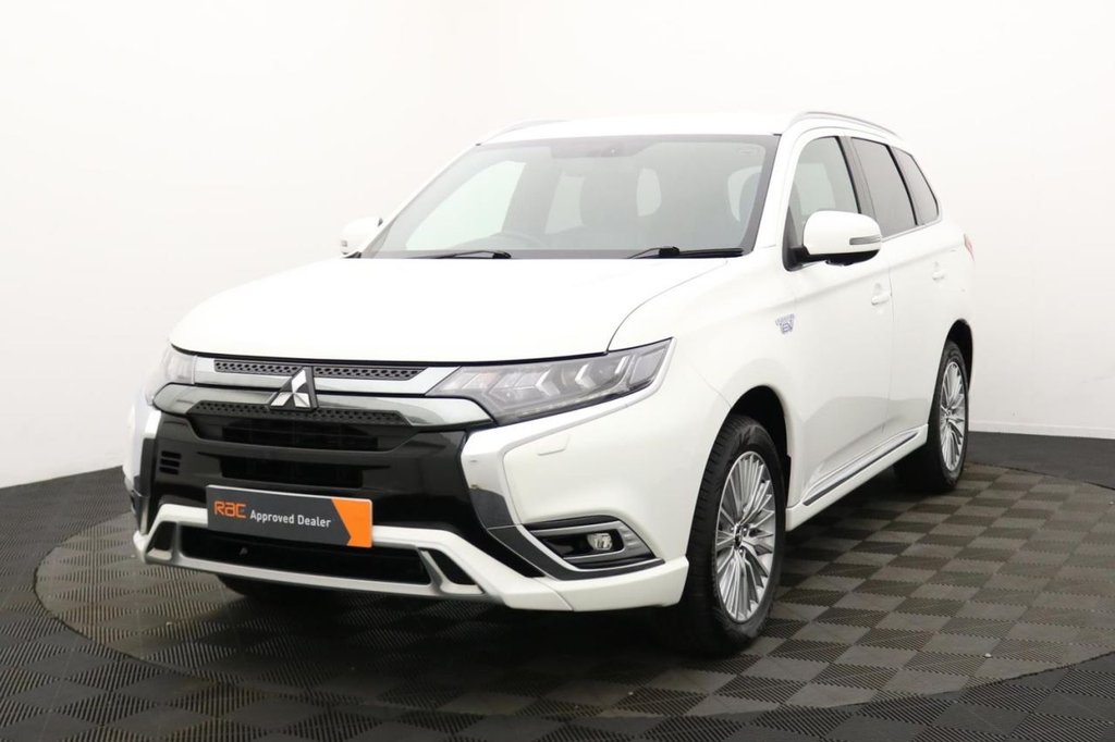 USED 2020 69 MITSUBISHI OUTLANDER 2.4h TwinMotor 13.8kWh 4h SUV 5dr Petrol Plug-in Hybrid CVT 4WD Euro 6 (s/s) (209 ps) 4X4, Camera, Keyless