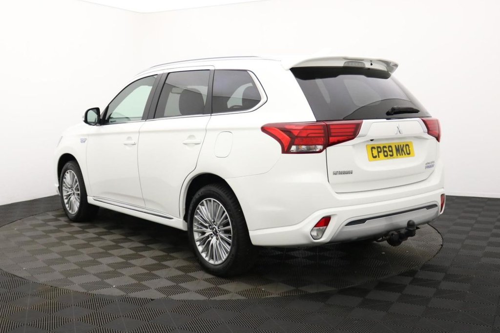 USED 2020 69 MITSUBISHI OUTLANDER 2.4h TwinMotor 13.8kWh 4h SUV 5dr Petrol Plug-in Hybrid CVT 4WD Euro 6 (s/s) (209 ps) 4X4, Camera, Keyless