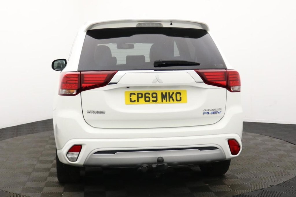 USED 2020 69 MITSUBISHI OUTLANDER 2.4h TwinMotor 13.8kWh 4h SUV 5dr Petrol Plug-in Hybrid CVT 4WD Euro 6 (s/s) (209 ps) 4X4, Camera, Keyless