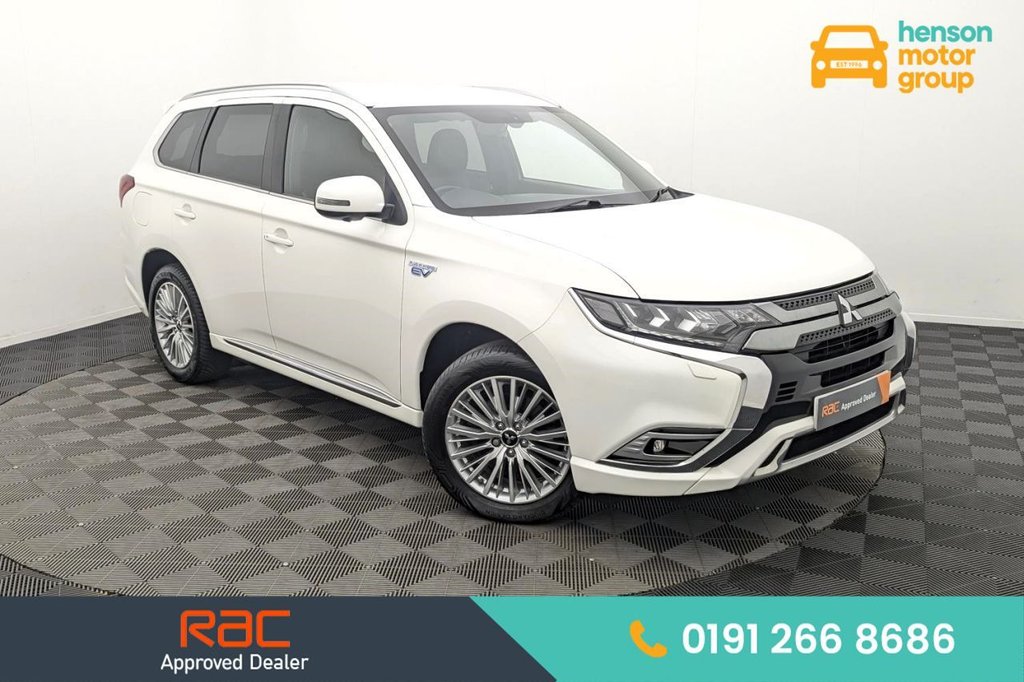 USED 2020 69 MITSUBISHI OUTLANDER 2.4h TwinMotor 13.8kWh 4h SUV 5dr Petrol Plug-in Hybrid CVT 4WD Euro 6 (s/s) (209 ps) 4X4, Camera, Keyless