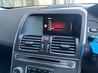 USED 2016 16 VOLVO XC60 2.4 D4 SE Lux Nav SUV 5dr Diesel Auto AWD Euro 6 (s/s) (190 ps) 2 Keys - Rear sensors - ULEZ free