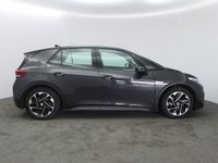 USED 2021 21 VOLKSWAGEN ID.3 Pro Performance 58kWh Life Hatchback 5dr Electric Auto (204 ps) 
