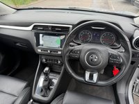 USED 2018 18 MG MG ZS 1.0 T-GDI Exclusive SUV 5dr Petrol Auto Euro 6 (111 ps) 2 FORMER KEEPERS, AUTOMATIC, FULL SERVICE HISTORY