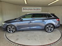 USED 2018 18 RENAULT MEGANE 1.6 dCi Signature Nav Sport Tourer 5dr Diesel Manual Euro 6 (s/s) (130 ps) 
