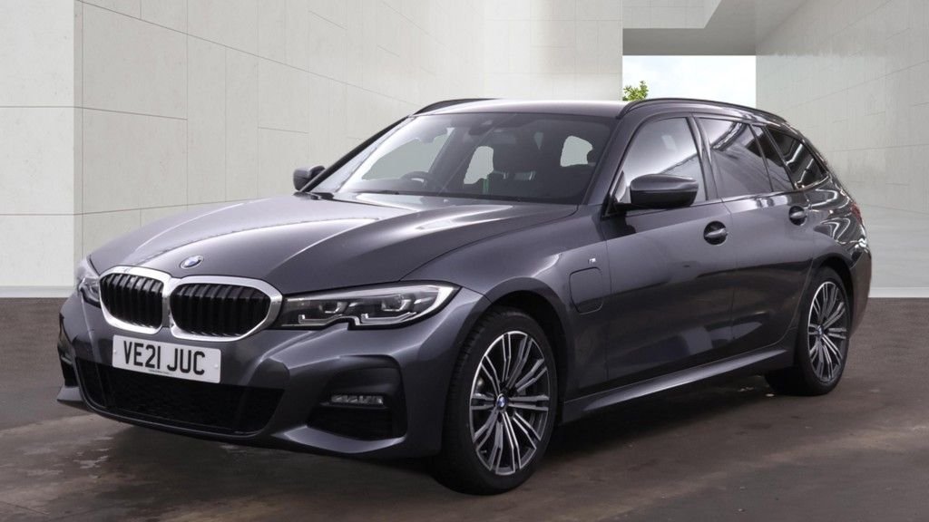 USED 2021 21 BMW 3 SERIES 2.0 330e 12kWh M Sport Touring 5dr Petrol Plug-in Hybrid Auto Euro 6 (s/s) (292 ps) FULL DEALER SERVICE HISTORY