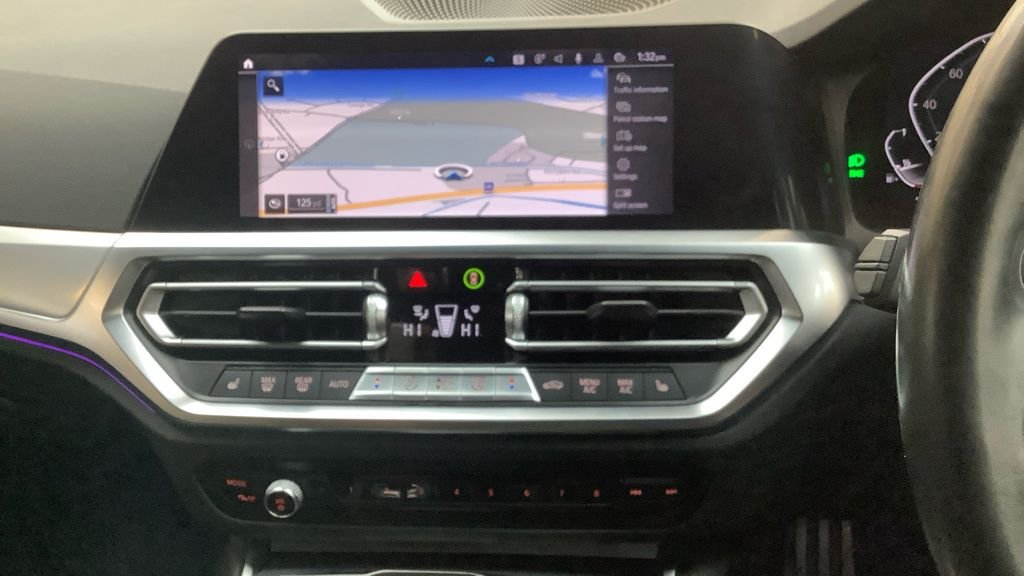 USED 2021 21 BMW 3 SERIES 2.0 330e 12kWh M Sport Touring 5dr Petrol Plug-in Hybrid Auto Euro 6 (s/s) (292 ps) FULL DEALER SERVICE HISTORY