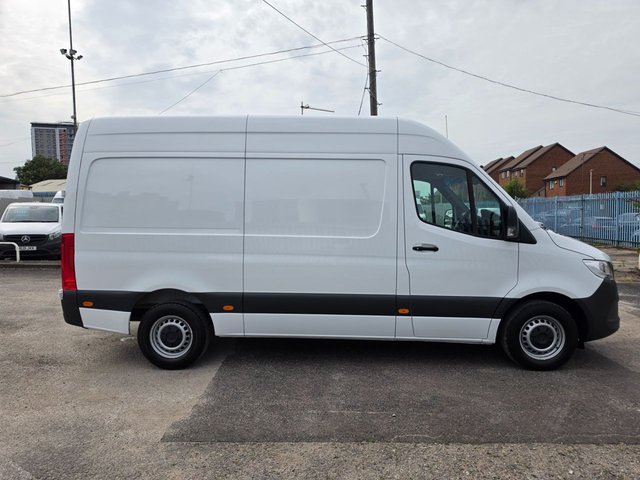 View our MERCEDES-BENZ SPRINTER