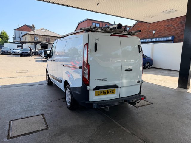 View our FORD TRANSIT CUSTOM