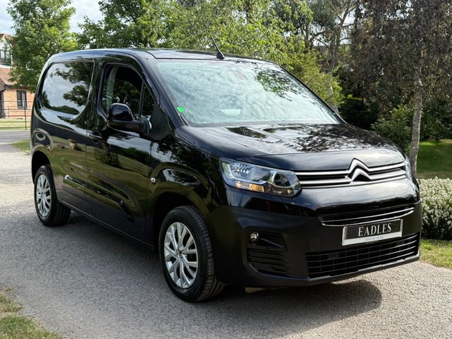 View our CITROEN BERLINGO