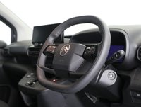 USED 2024 74 CITROEN E-BERLINGO 52kWh PLUS M MPV 5dr Electric Auto (7.4kW Charger) (136 ps) **3 MONTHS NATIONWIDE WARRANTY**