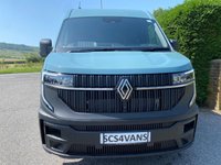 USED 2026 26 RENAULT MASTER LM35 ADVANCE  LWB MEDIUM HIGHTOP 2.0 DCI 130PS New / Pre Reg With Delivery Miles, 3 Years Renault Warranty Until June 2029!! Popular L3 H2 New Model Winning Van Of The Year 2025 With Great Spec Inc Air Con, Cruise Control, Rear Parking Sensors, Touchscreen Stereo With Apple CarPlay & Loads More! Good Saving On New List Price! In stock With Immediate Availability