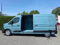 USED 2026 26 RENAULT MASTER LM35 ADVANCE  LWB MEDIUM HIGHTOP 2.0 DCI 130PS New / Pre Reg With Delivery Miles, 3 Years Renault Warranty Until June 2029!! Popular L3 H2 New Model Winning Van Of The Year 2025 With Great Spec Inc Air Con, Cruise Control, Rear Parking Sensors, Touchscreen Stereo With Apple CarPlay & Loads More! Good Saving On New List Price! In stock With Immediate Availability