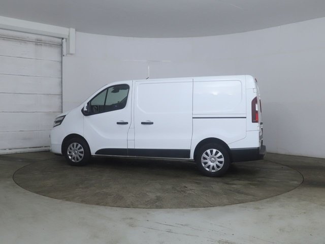 View our NISSAN PRIMASTAR