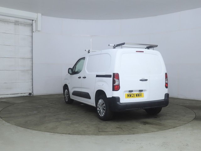 View our PEUGEOT PARTNER