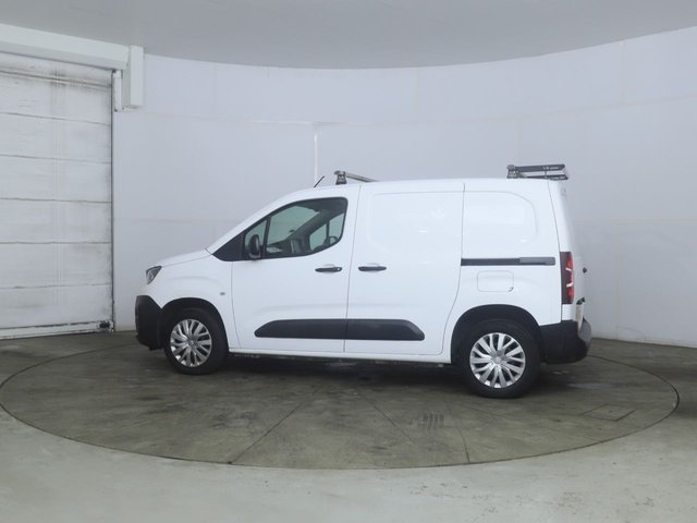 View our PEUGEOT PARTNER