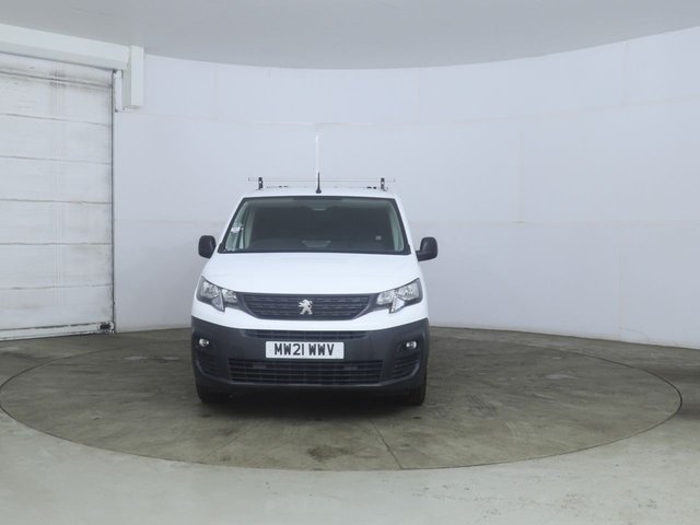 View our PEUGEOT PARTNER