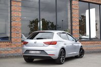 USED 2020 69 SEAT LEON 1.5 TSI EVO FR Black Edition Hatchback 5dr Petrol Manual Euro 6 (s/s) (150 ps) DIGITAL DASH / BLACK EDITION