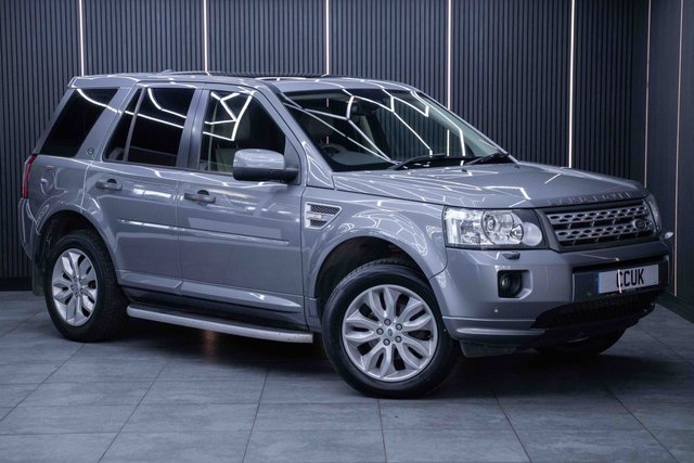 View our LAND ROVER FREELANDER 2