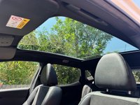USED 2017 17 NISSAN QASHQAI 1.2 DIG-T N-Vision SUV 5dr Petrol Manual 2WD Euro 6 (s/s) (115 ps) PANORAMIC ROOF & SAT NAV