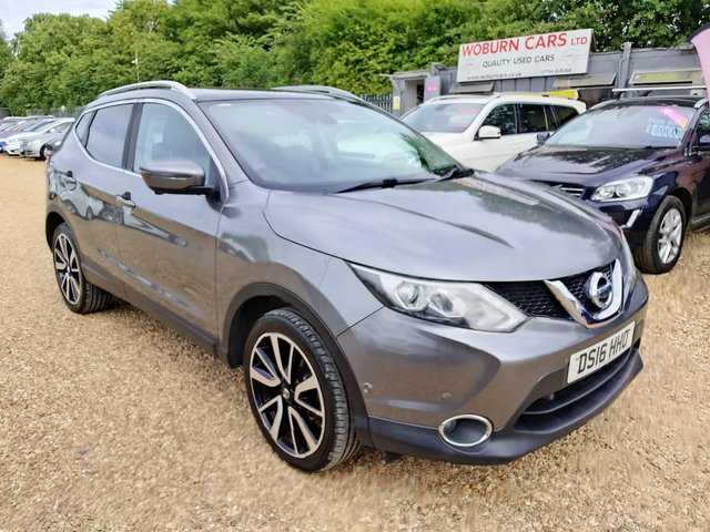 View our NISSAN QASHQAI