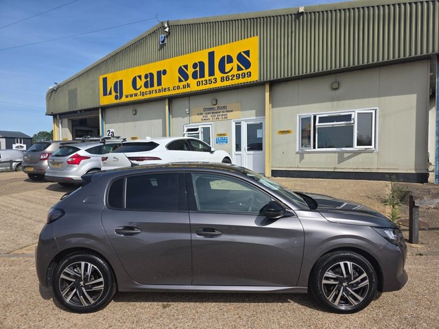 View our PEUGEOT 208