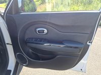 USED 2014 14 KIA SOUL 1.6 CRDi Connect SUV 5dr Diesel Auto Euro 5 (126 bhp) AUTO-FSH-2 KEYS-LOW MILES
