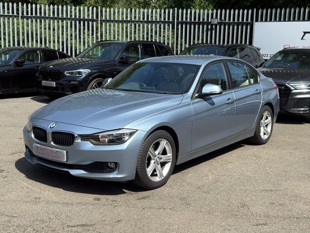 View our BMW 3 SERIES