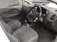 USED 2015 Y KIA RIO 1.4 3 Hatchback 5dr Petrol Auto Euro 6 (107 bhp) 