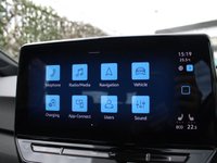 USED 2022 71 VOLKSWAGEN ID.3 Pro Performance 58kWh Life Hatchback 5dr Electric Auto (204 ps) 