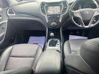 USED 2017 67 HYUNDAI SANTA FE 2.2 CRDi Blue Drive Premium SUV 5dr Diesel Manual 4WD Euro 6 (s/s) (200 ps) SERVICE HISTORY* 7 STAMPS* FULL LEATHER* SAT NAV* REVERSING CAMERA* FRONT AND REAR PARKING SENSORS* AUTO START/ STOP* AUTO HOLD* CRUISE CONTROL* HEATED SEATS FRONT AND REAR* DAB RADIO* ELECTRIC HANDBRAKE*