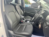USED 2017 67 HYUNDAI SANTA FE 2.2 CRDi Blue Drive Premium SUV 5dr Diesel Manual 4WD Euro 6 (s/s) (200 ps) SERVICE HISTORY* 7 STAMPS* FULL LEATHER* SAT NAV* REVERSING CAMERA* FRONT AND REAR PARKING SENSORS* AUTO START/ STOP* AUTO HOLD* CRUISE CONTROL* HEATED SEATS FRONT AND REAR* DAB RADIO* ELECTRIC HANDBRAKE*