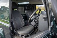 USED 2010 60 LAND ROVER DEFENDER 90 2.4 TDCi Hard Top SUV 3dr Diesel Manual 4WD SWB Euro 4 (122 bhp) - NO VAT - 