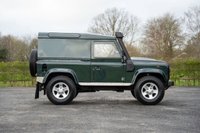 USED 2010 60 LAND ROVER DEFENDER 90 2.4 TDCi Hard Top SUV 3dr Diesel Manual 4WD SWB Euro 4 (122 bhp) - NO VAT - 