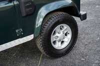 USED 2010 60 LAND ROVER DEFENDER 90 2.4 TDCi Hard Top SUV 3dr Diesel Manual 4WD SWB Euro 4 (122 bhp) - NO VAT - 