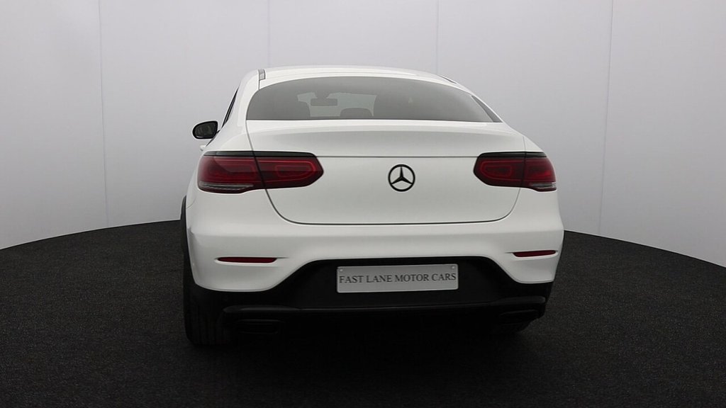 USED 2020 20 MERCEDES-BENZ GLC 2.0 GLC300 MHEV AMG Line Coupe 5dr Petrol G-Tronic+ 4MATIC Euro 6 (s/s) (272 ps)