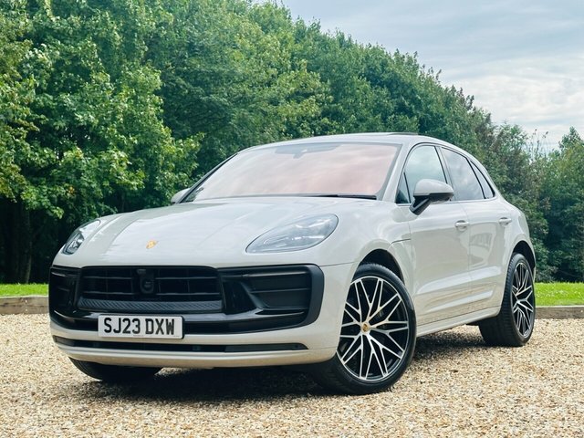 View our PORSCHE MACAN