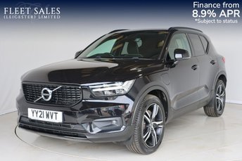 2021 VOLVO XC40