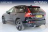 USED 2022 22 VOLVO XC60 2.0 B5 MHEV R-Design SUV 5dr Petrol Hybrid Auto Euro 6 (s/s) (250 ps) REAR CAMERA + OPTICAL SENSORS,  APPLE PLAY + ANDROID AUTO, HEATED FRONT SEATS