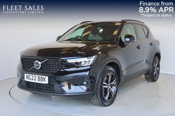 2022 VOLVO XC40