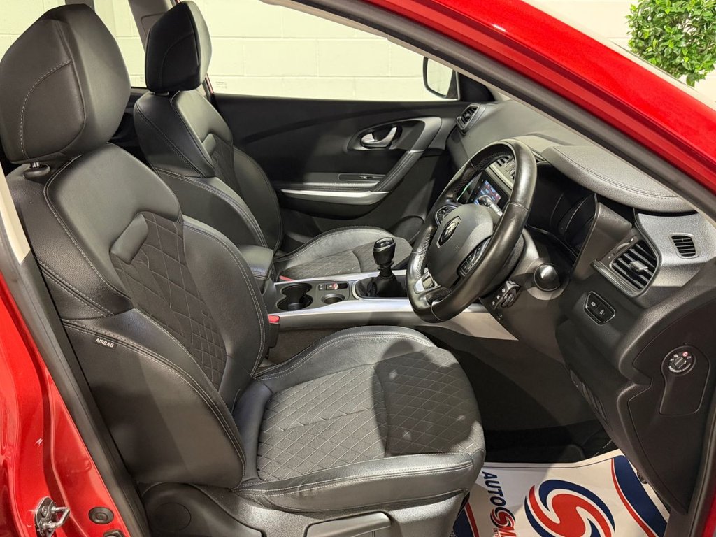 USED 2021 21 RENAULT KADJAR 1.3 TCe S Edition SUV 5dr Petrol Manual Euro 6 (s/s) (140 ps) 