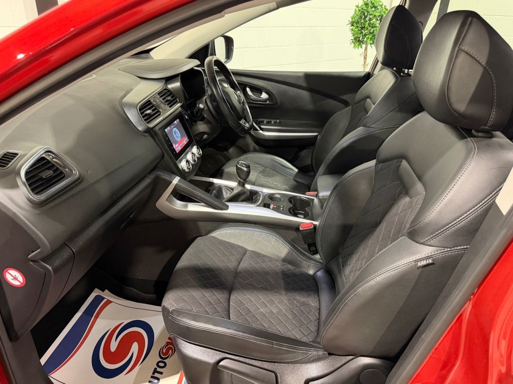 USED 2021 21 RENAULT KADJAR 1.3 TCe S Edition SUV 5dr Petrol Manual Euro 6 (s/s) (140 ps) 