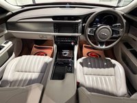 USED 2018 18 JAGUAR XF 2.0d Portfolio Saloon 4dr Diesel Auto Euro 6 (s/s) (180 ps) 