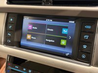 USED 2018 18 JAGUAR XF 2.0d Portfolio Saloon 4dr Diesel Auto Euro 6 (s/s) (180 ps) 