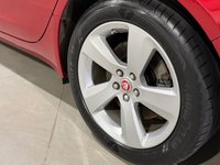 USED 2018 18 JAGUAR XF 2.0d Portfolio Saloon 4dr Diesel Auto Euro 6 (s/s) (180 ps) 