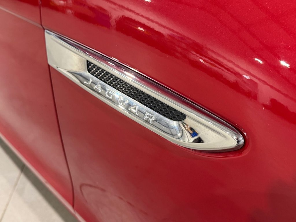 USED 2018 18 JAGUAR XF 2.0d Portfolio Saloon 4dr Diesel Auto Euro 6 (s/s) (180 ps) 