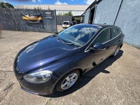 USED 2015 65 VOLVO V40 2.0 T2 SE Hatchback 5dr Petrol Manual Euro 6 (s/s) (122 ps) 