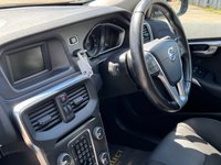 USED 2015 65 VOLVO V40 2.0 T2 SE Hatchback 5dr Petrol Manual Euro 6 (s/s) (122 ps) 